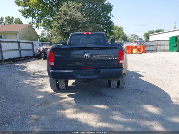 2017 RAM 3500 TRADESMAN  4X4 8' BOX — I119