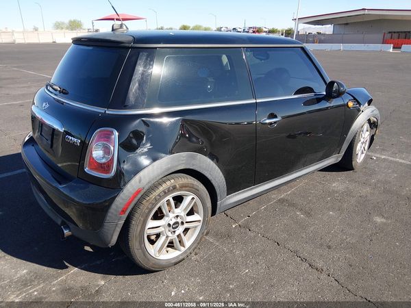 2013 MINI HARDTOP COOPER — I4