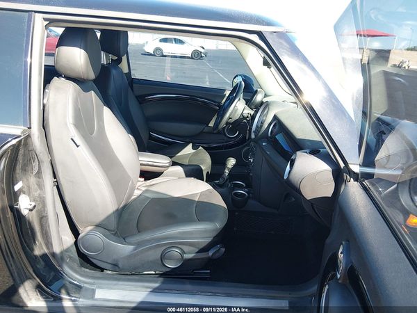 2013 MINI HARDTOP COOPER — I5