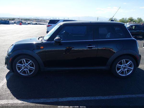 2013 MINI HARDTOP COOPER — I117