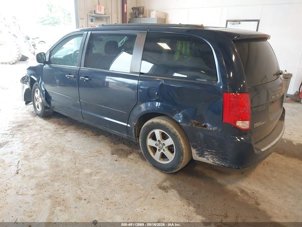 2012 DODGE GRAND CARAVAN SXT — I3