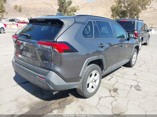 2019 TOYOTA RAV4 XLE — I4