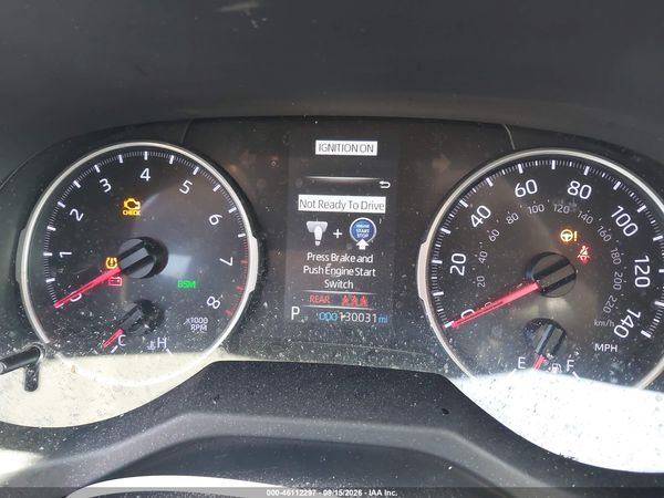 2019 TOYOTA RAV4 XLE — I7