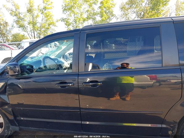 2013 DODGE GRAND CARAVAN SXT — I117