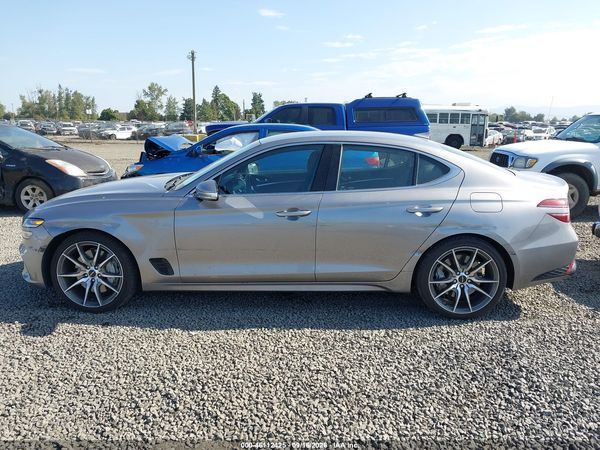 2025 GENESIS G70 2.5T RWD — I117