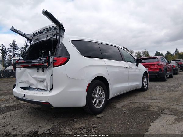 2026 CHRYSLER PACIFICA — I4