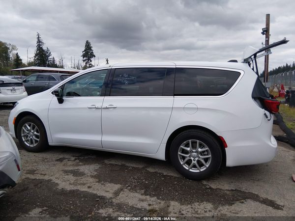 2026 CHRYSLER PACIFICA SELECT — I117