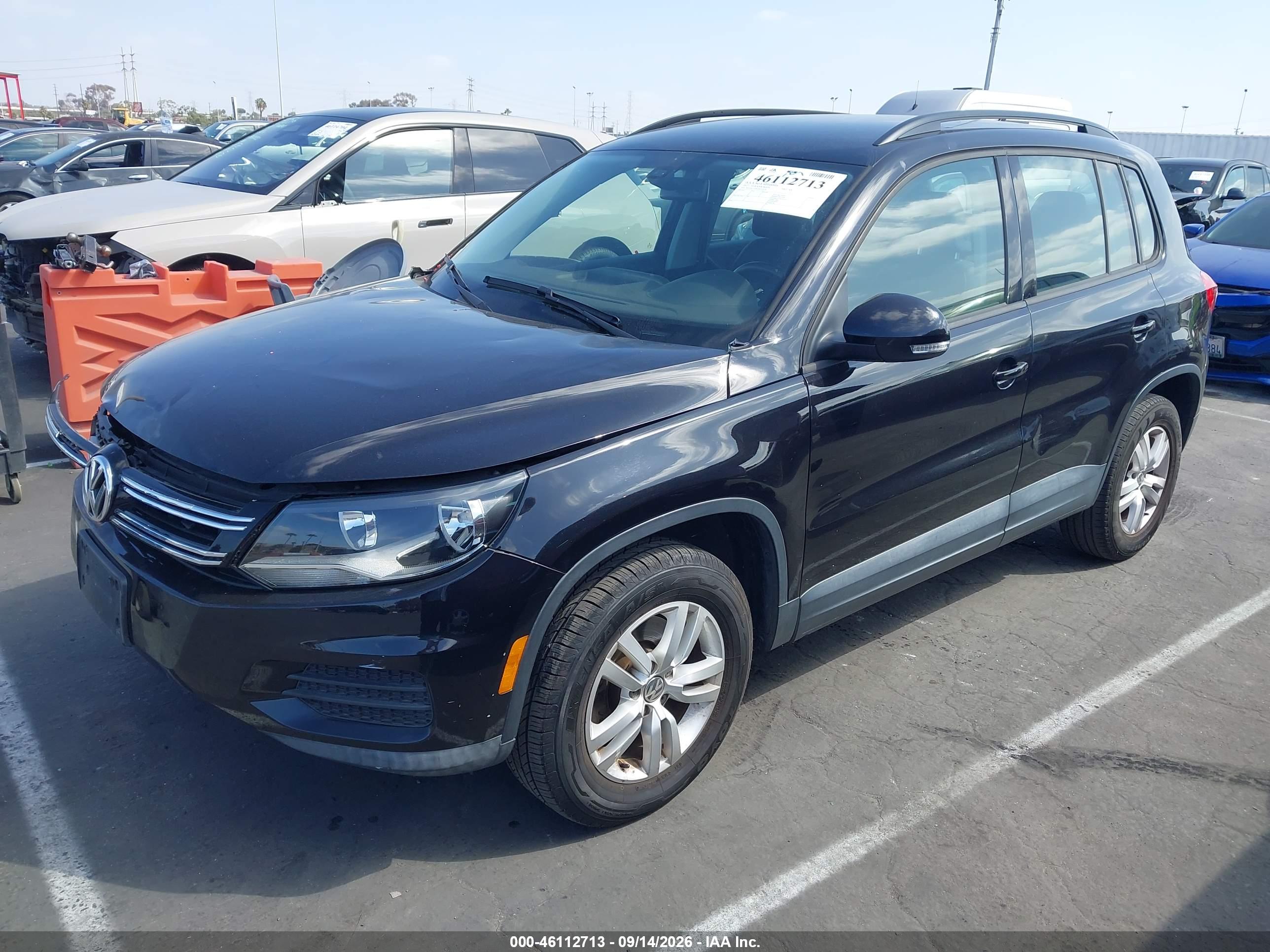 2017 VOLKSWAGEN TIGUAN 2.0T/2.0T S — I2