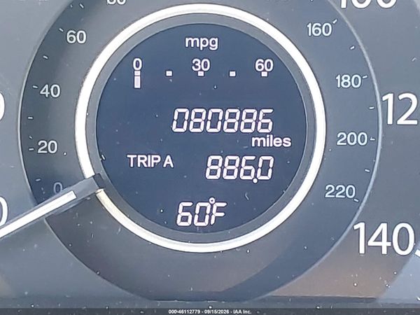 2015 HONDA CR-V LX — I118