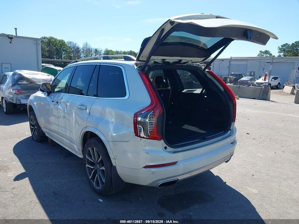 2016 VOLVO XC90 T6 MOMENTUM — I3