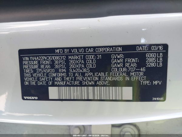 2016 VOLVO XC90 T6 MOMENTUM — I9