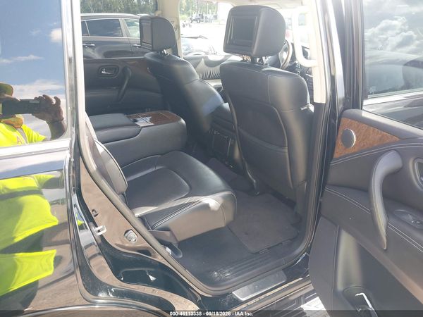 2016 INFINITI QX80 — I8