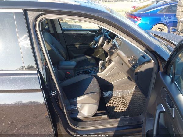 2022 VOLKSWAGEN TIGUAN 2.0T SE — I5