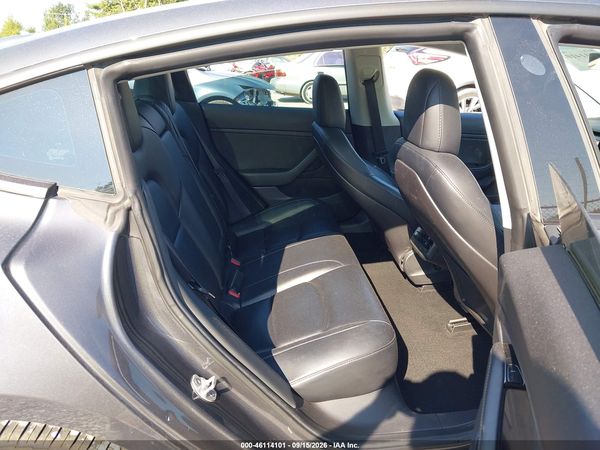 2019 TESLA MODEL 3 LONG RANGE/PERFORMANCE — I8