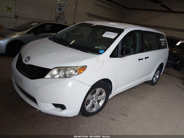 2014 TOYOTA SIENNA L V6 7 PASSENGER