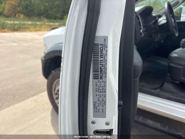 2017 RAM 4500 CHASSIS TRADESMAN/SLT