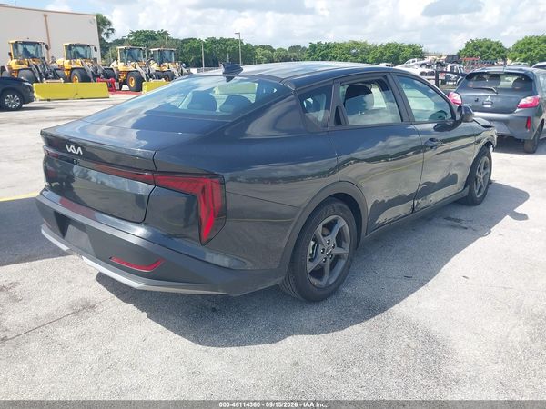 2026 KIA K4 LXS