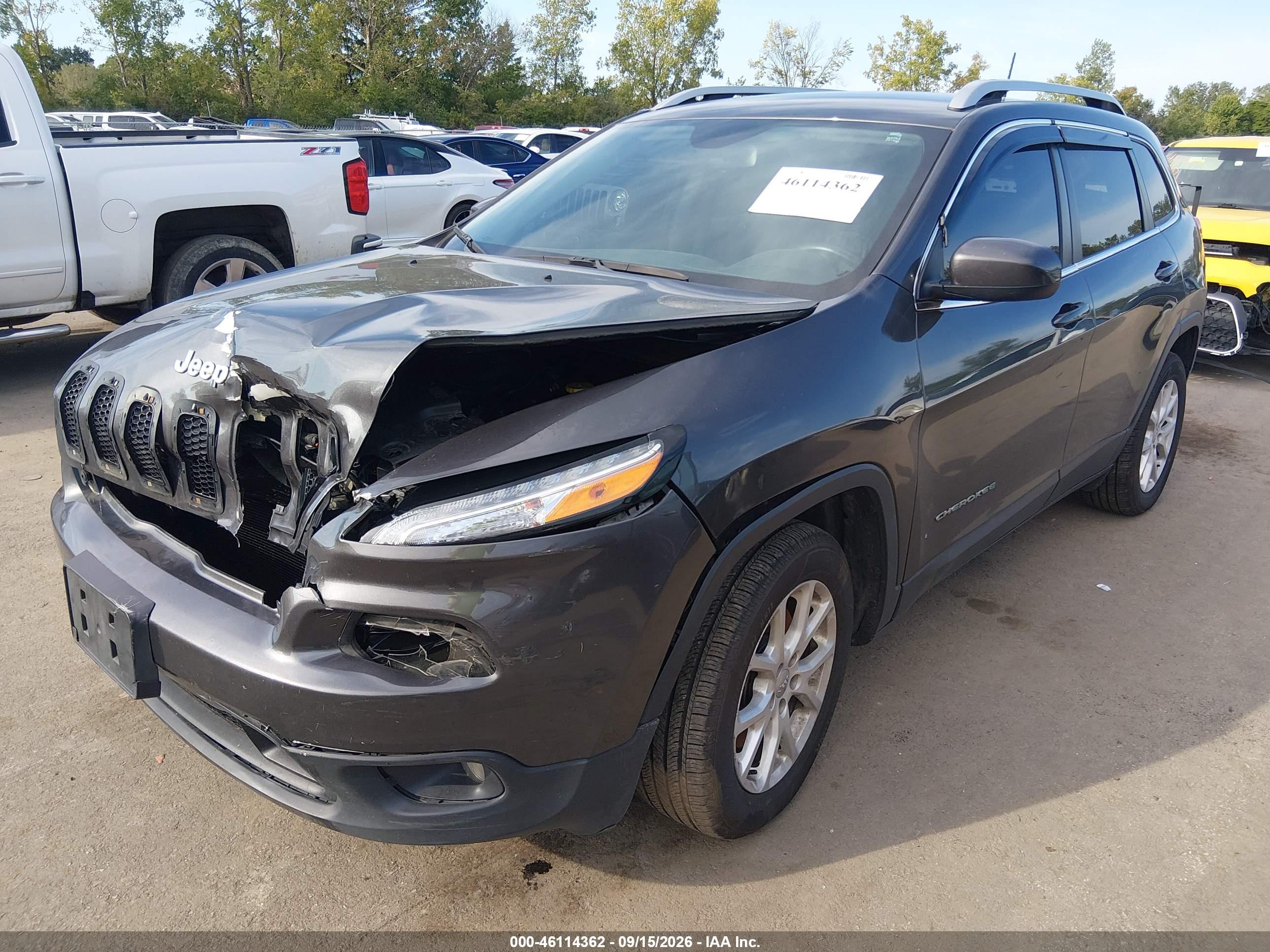 2017 JEEP CHEROKEE LATITUDE FWD — I2