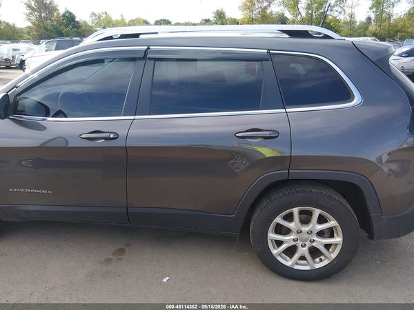 2017 JEEP CHEROKEE LATITUDE FWD — I117
