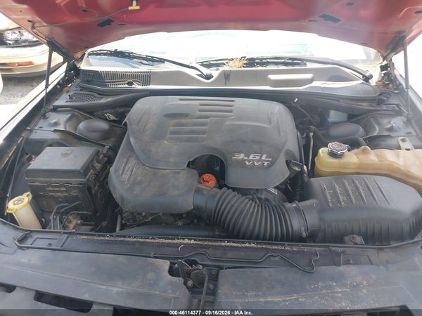 2012 DODGE CHALLENGER SXT — I10
