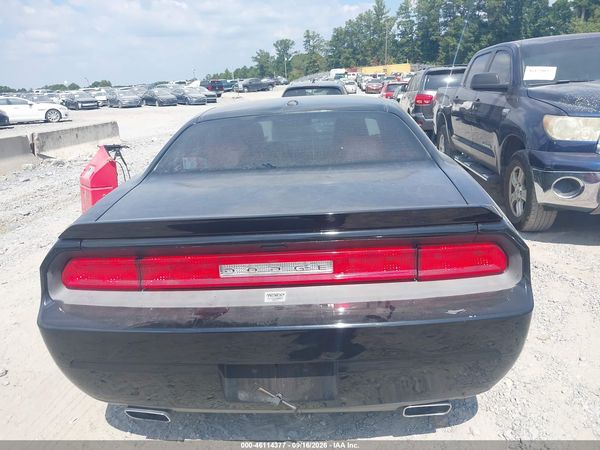 2012 DODGE CHALLENGER SXT — I119
