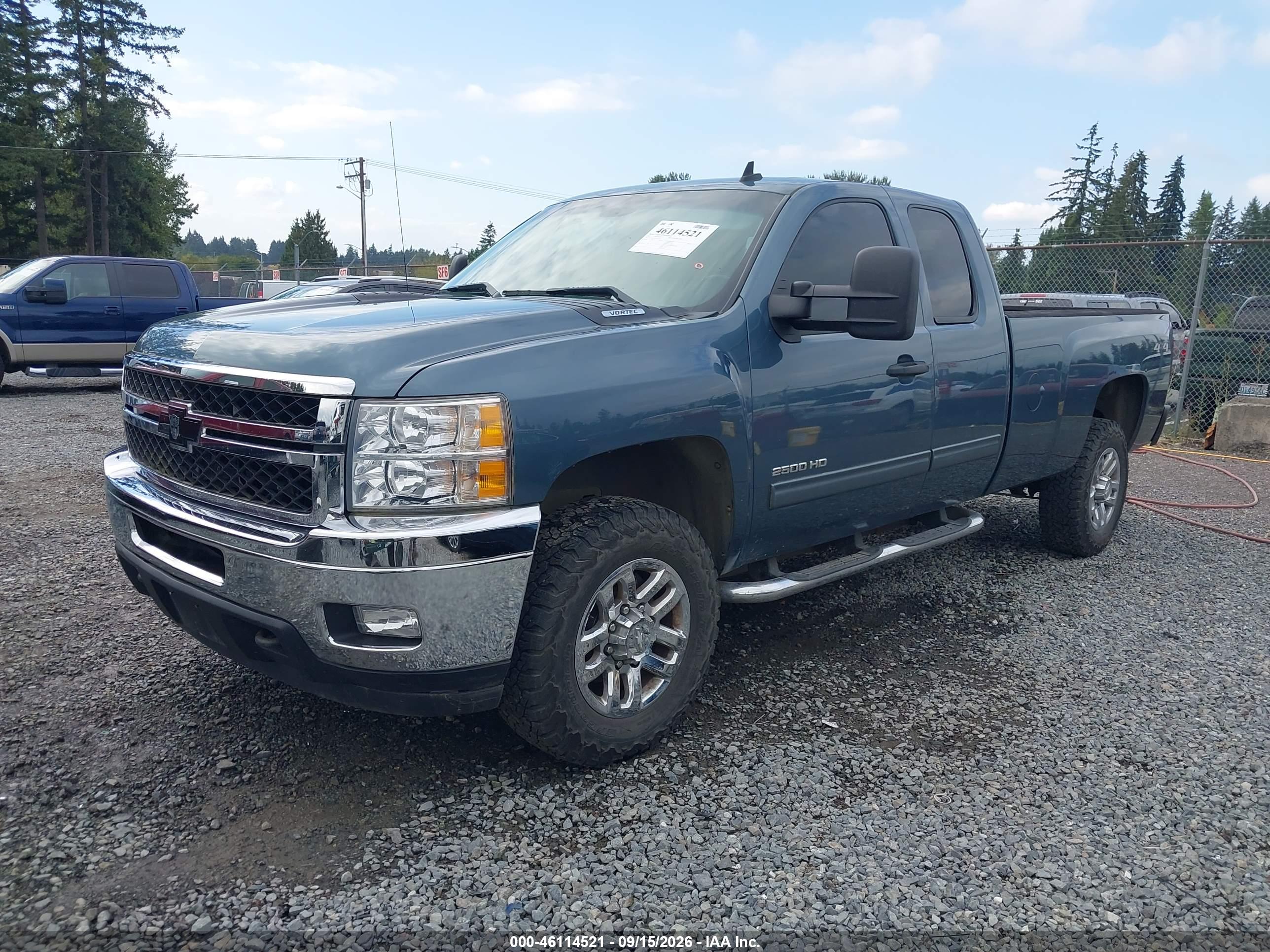 2012 CHEVROLET SILVERADO 2500HD LT — I2
