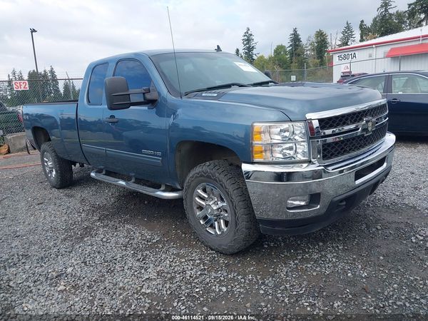 2012 CHEVROLET SILVERADO 2500HD LT — I1