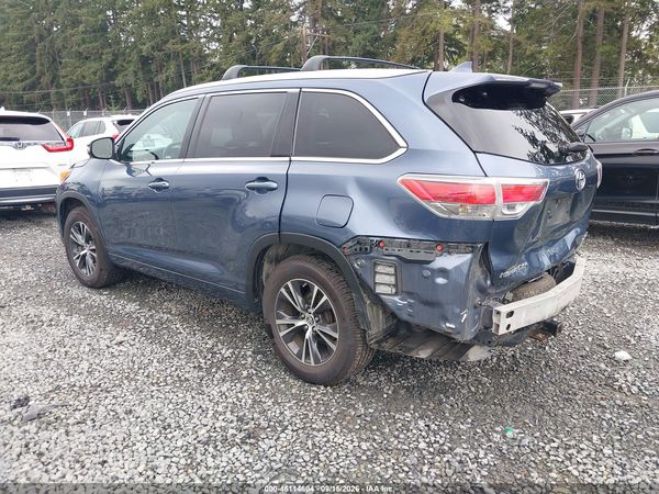 2016 TOYOTA HIGHLANDER XLE V6 — I3