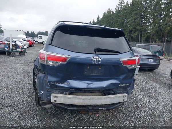 2016 TOYOTA HIGHLANDER XLE V6 — I119