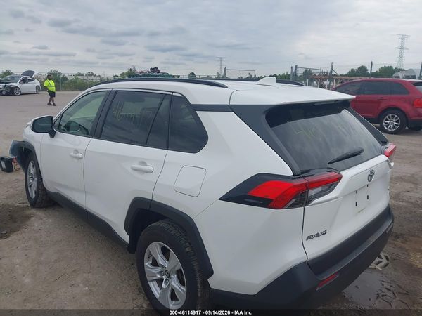 2019 TOYOTA RAV4 XLE — I3