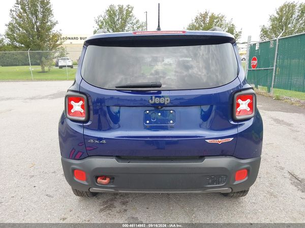 2016 JEEP RENEGADE TRAILHAWK — I119