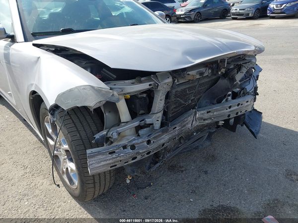 2016 DODGE CHARGER SXT — I6