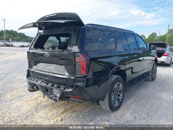 2026 CHEVROLET SUBURBAN Z71, 4WD — I4