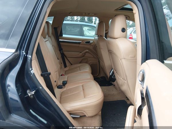2013 PORSCHE CAYENNE DIESEL — I8