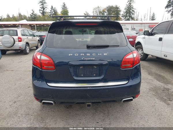 2013 PORSCHE CAYENNE DIESEL — I119