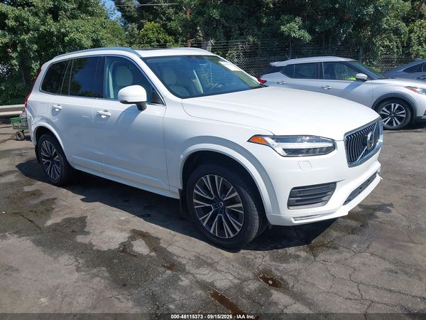 2022 VOLVO XC90 T5 MOMENTUM 7 PASSENGER — I1