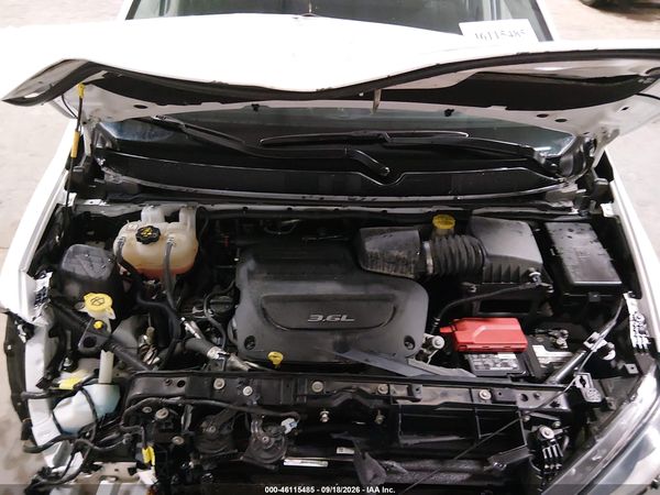 2017 CHRYSLER PACIFICA TOURING — I10