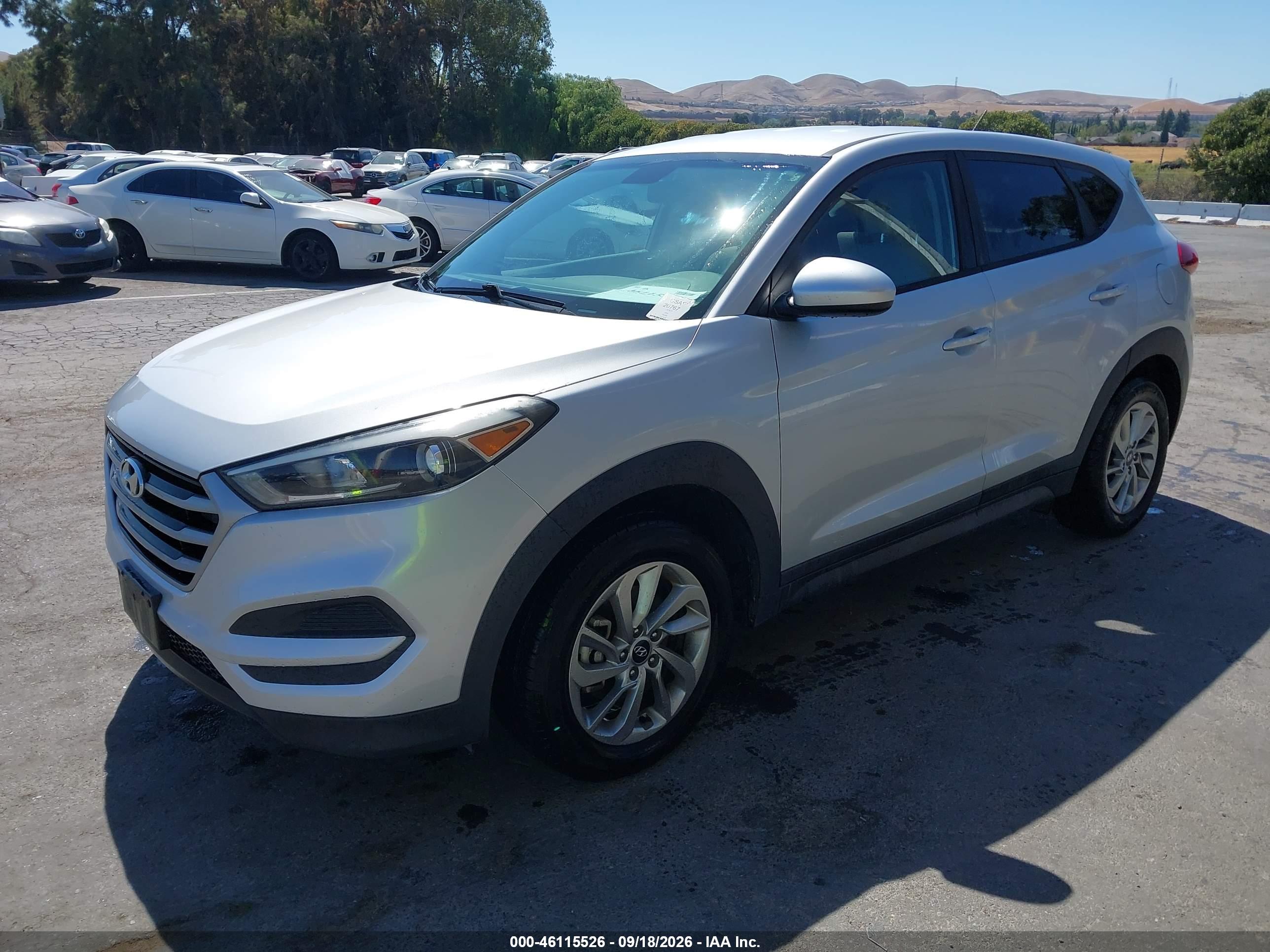 2018 HYUNDAI TUCSON SE — I2