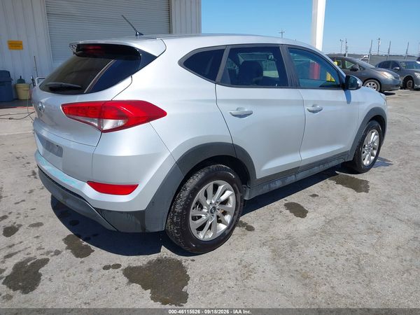 2018 HYUNDAI TUCSON SE — I4