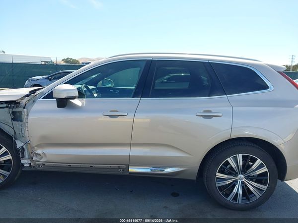 2023 VOLVO XC60 B5 PLUS BRIGHT THEME — I117