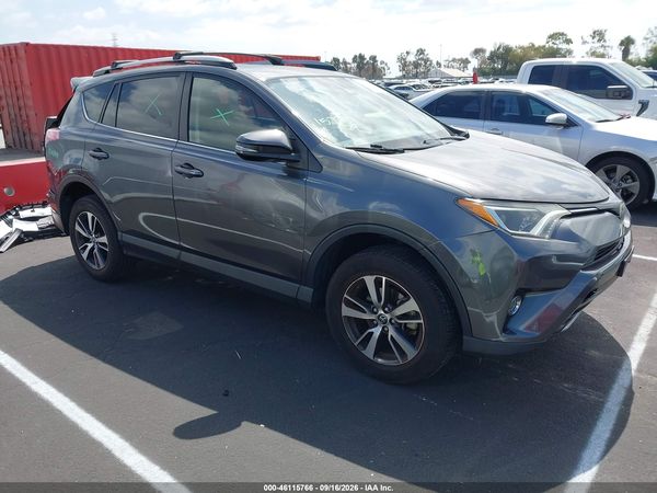 2017 TOYOTA RAV4 XLE — I1