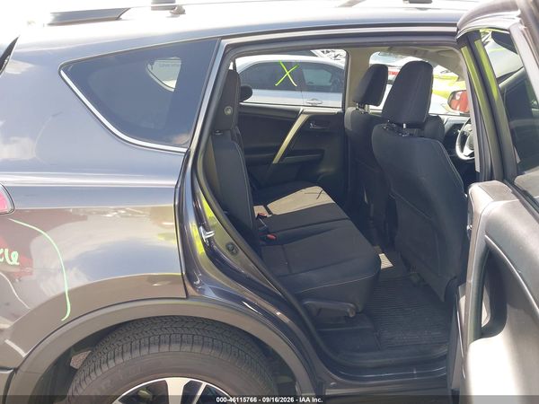 2017 TOYOTA RAV4 XLE — I8