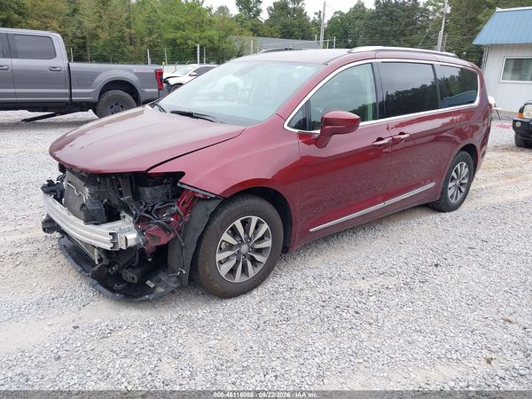 2020 CHRYSLER PACIFICA — I2