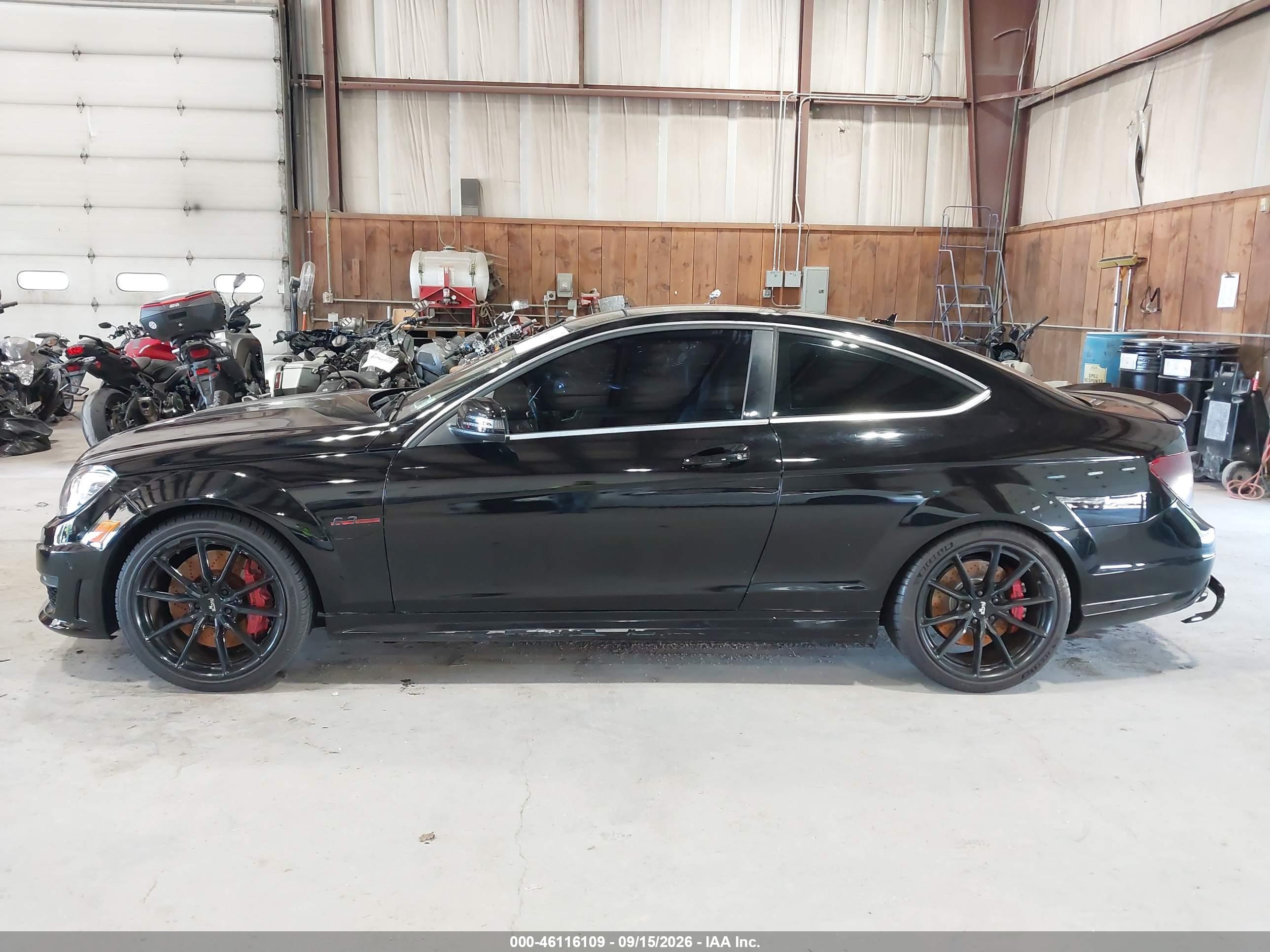 2015 MERCEDES-BENZ C 63 AMG C63 AMG