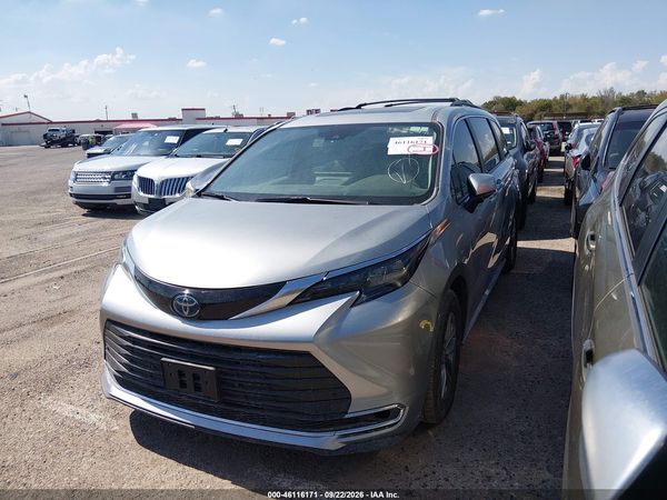 2025 TOYOTA SIENNA — I2