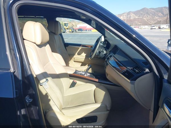 2013 BMW X5 — I5