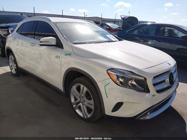 2016 MERCEDES-BENZ GLA 250 GLA250 — I1