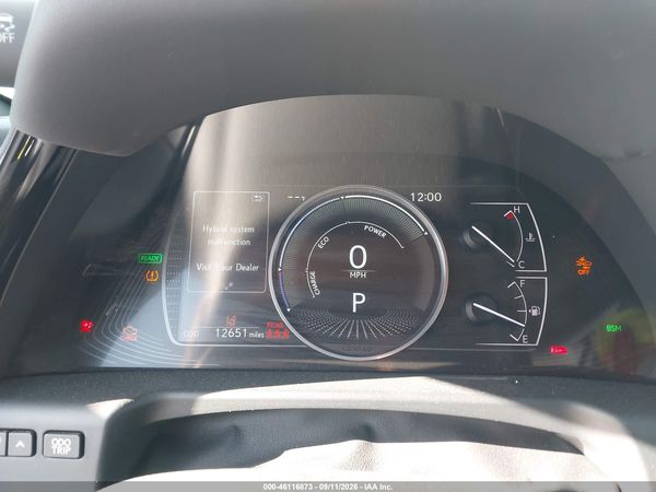 2025 LEXUS ES 300H LUXURY — I7