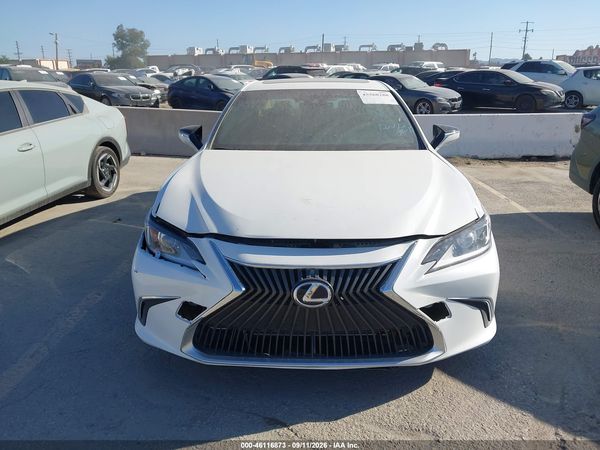 2025 LEXUS ES 300H LUXURY — I115