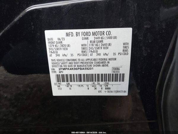 2023 FORD EDGE TITANIUM — I9
